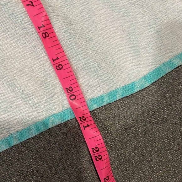 Disney Moana Hooded Towel - Picture 9 of 11